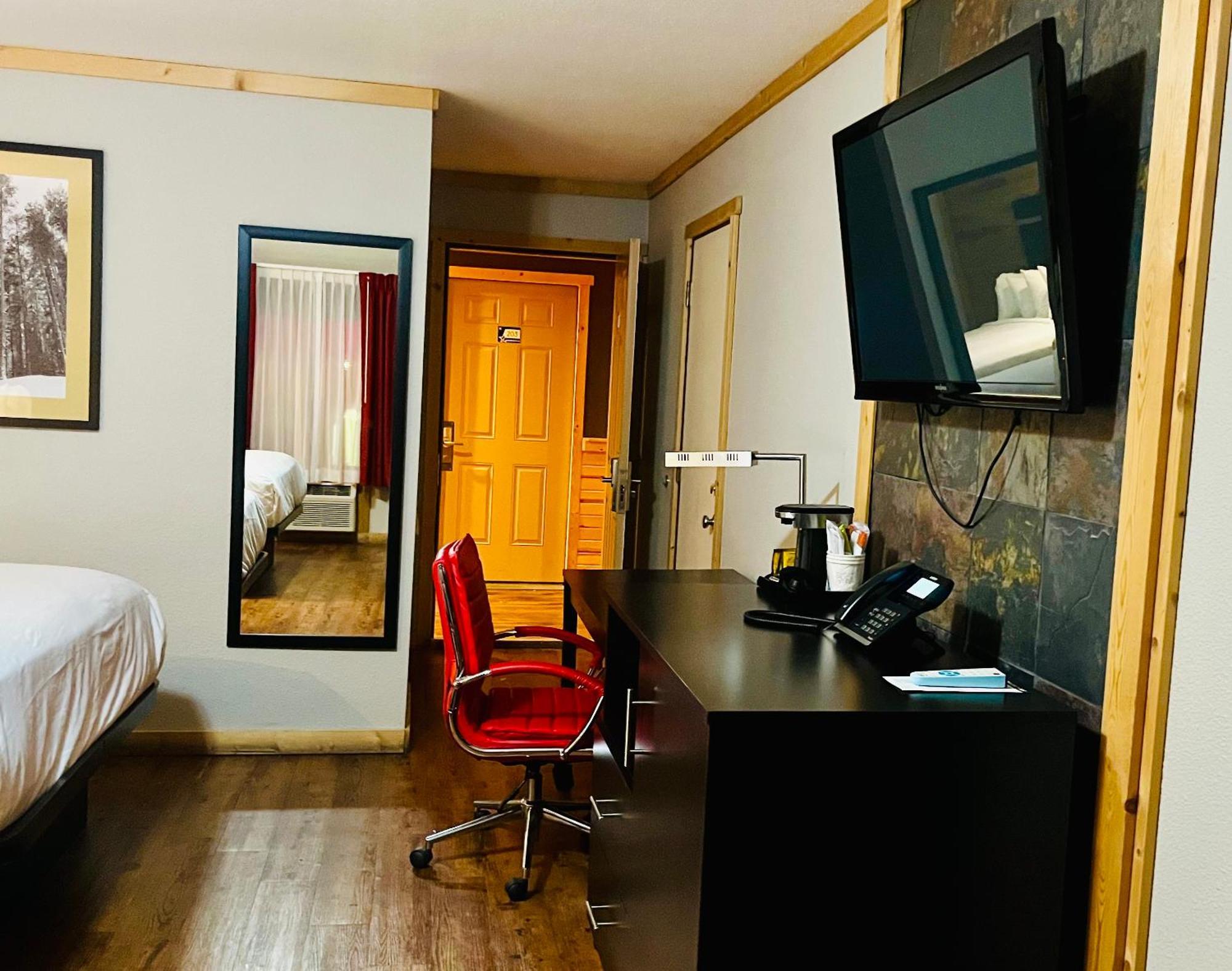 Americas Best Value Inn Wall Luaran gambar