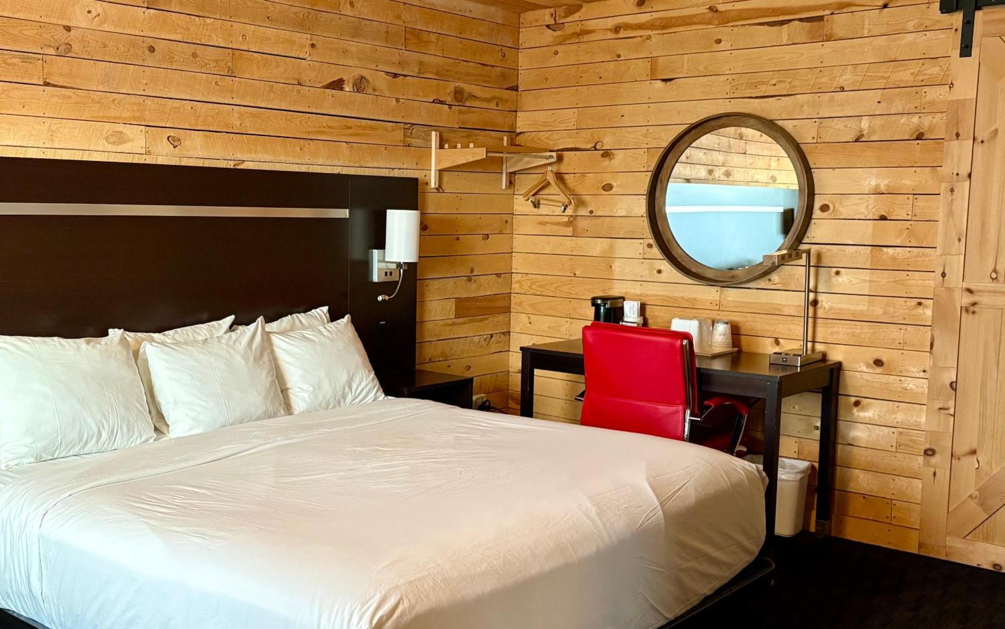 Americas Best Value Inn Wall Luaran gambar
