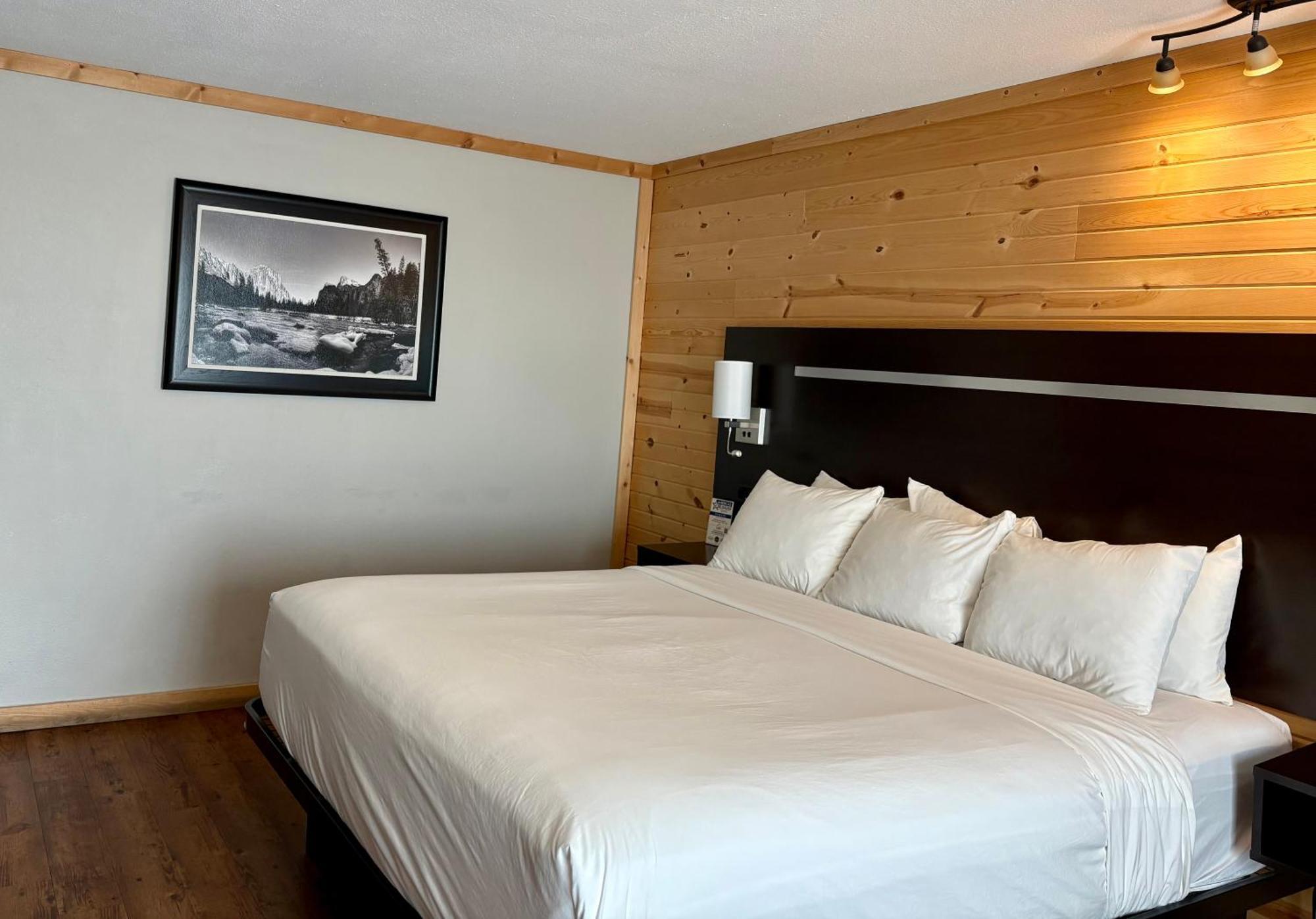 Americas Best Value Inn Wall Luaran gambar